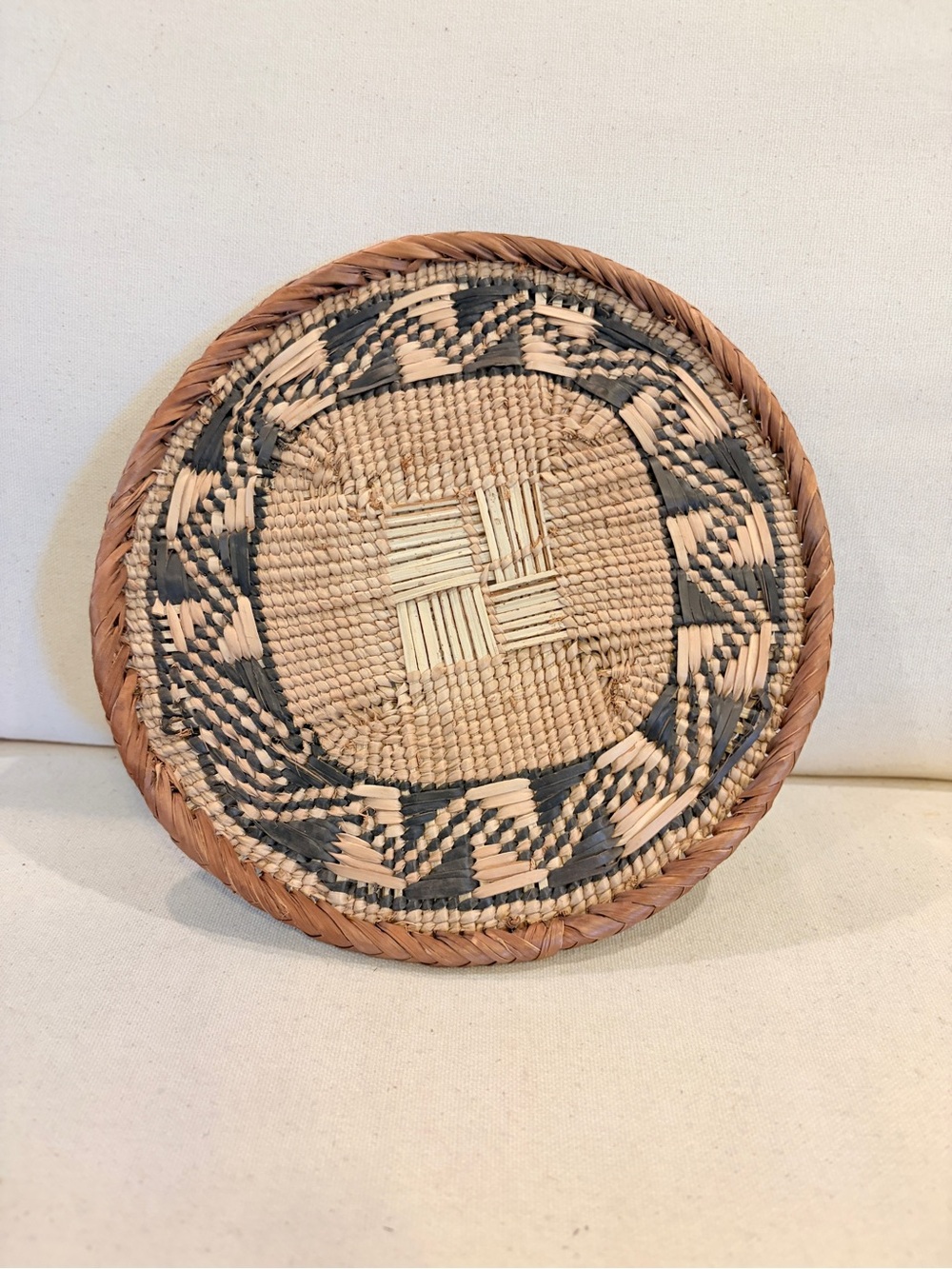 NEW Africa Woven Basket. Made by the Binga people of Zambia/Zimbabwe 8” across